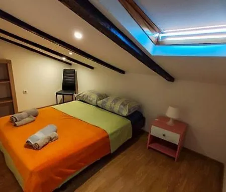 Apartment Aria *