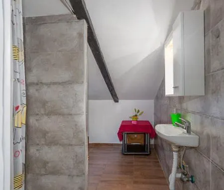 Aria Apartment